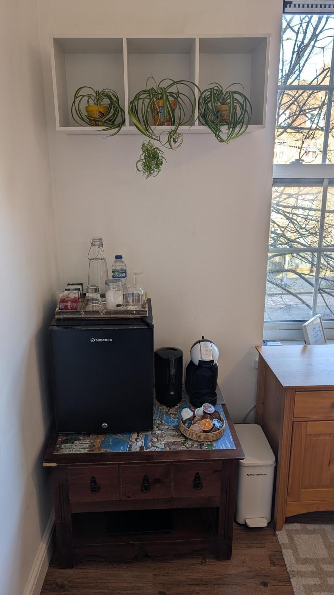 Single Close To Battersea * Londra